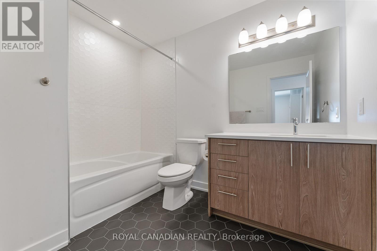 92 Big Dipper Street Property Photo 31