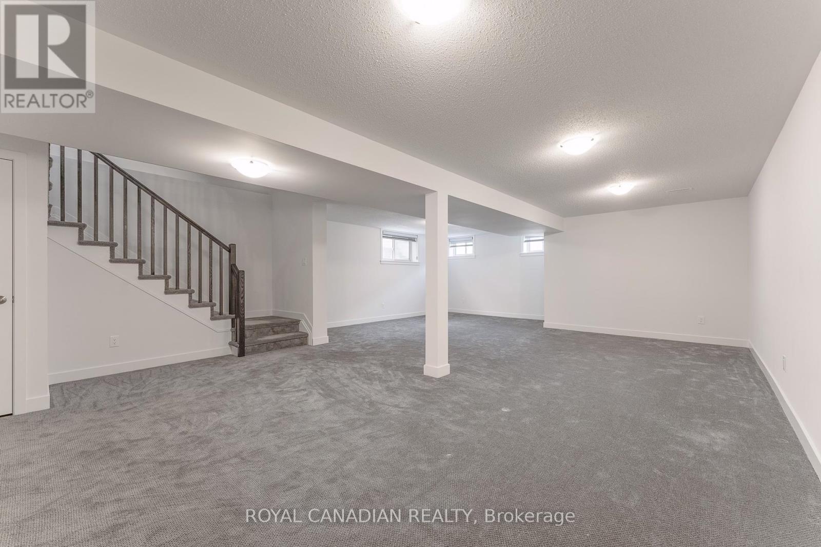 92 Big Dipper Street Property Photo 35