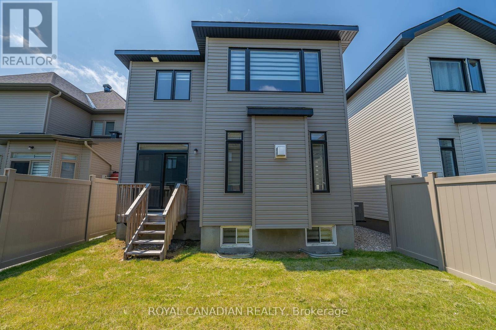92 Big Dipper Street Property Photo 38