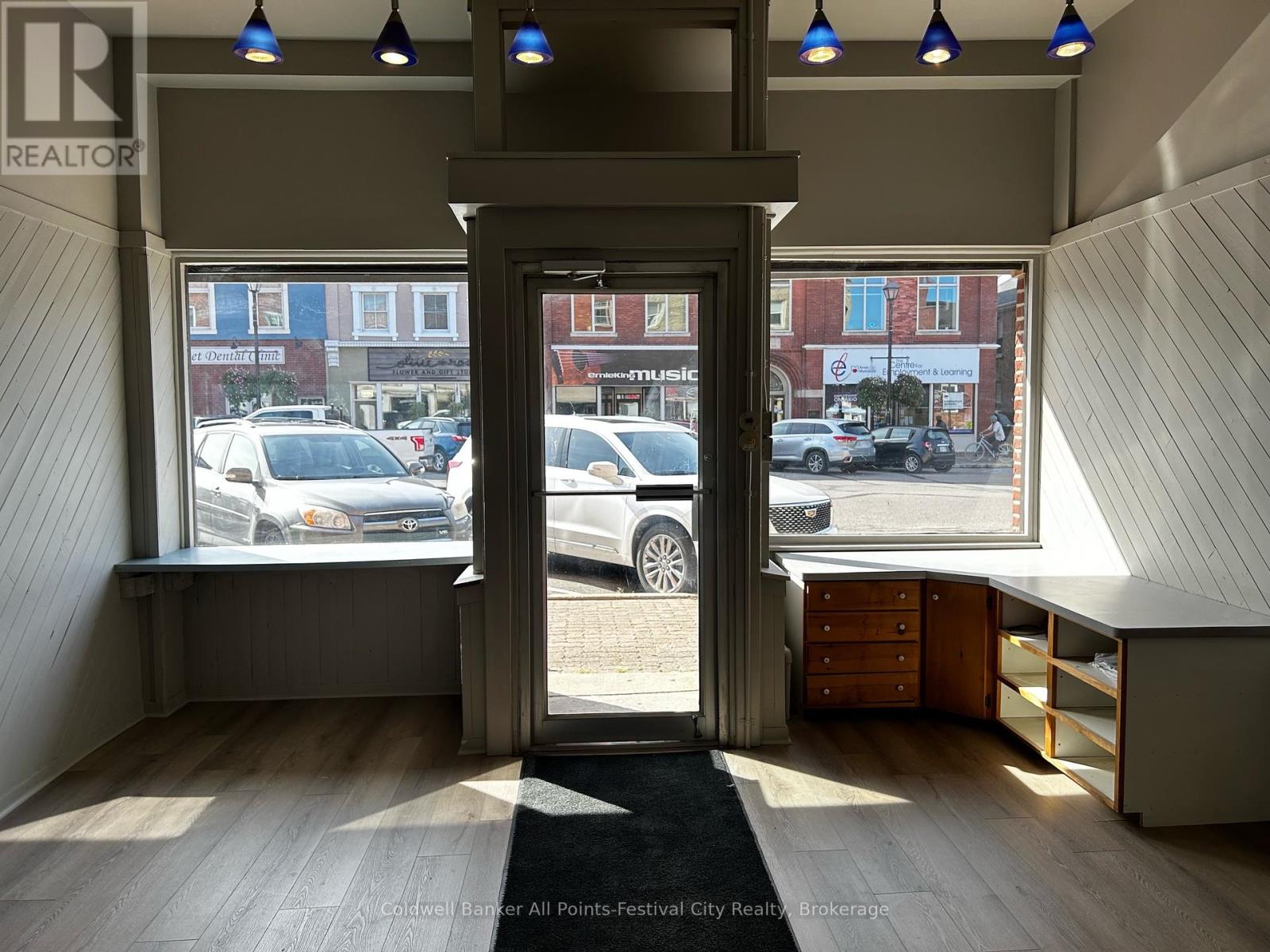 38 West Street Property Photo 2