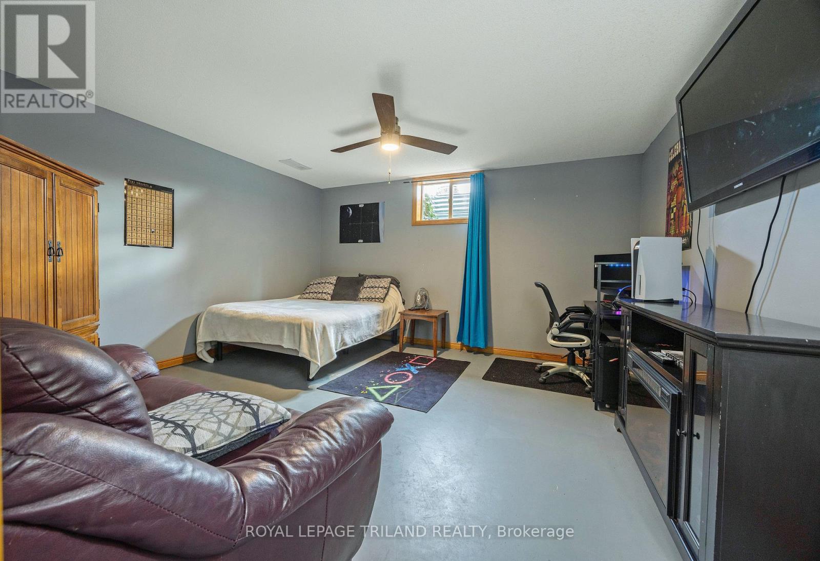 22164 Dundonald Road Property Photo 25