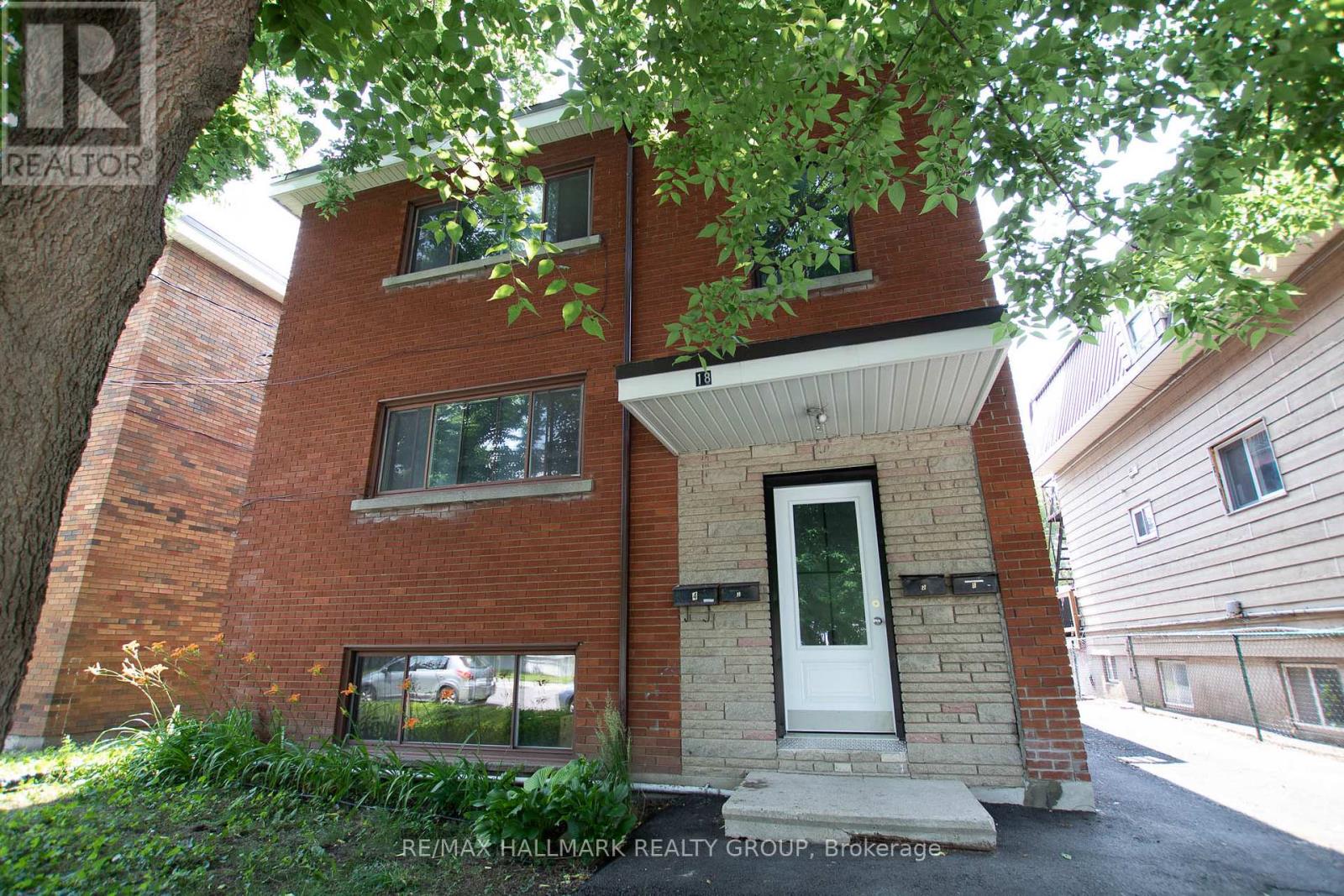1 - 18 Ste Cecile Street Property Photo 1