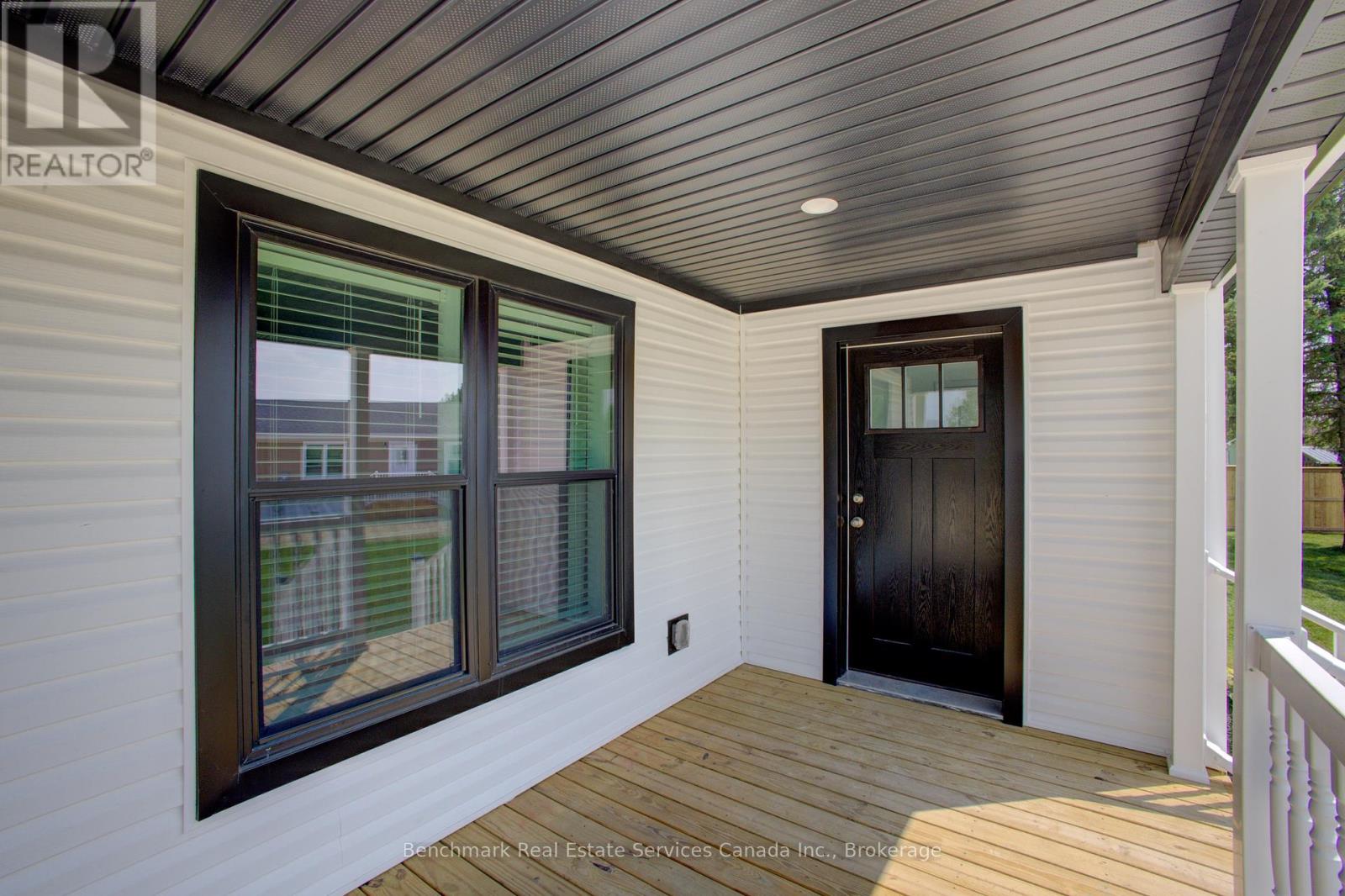 212 Spruce Drive Property Photo 6