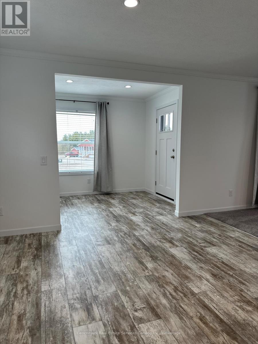 212 Spruce Drive Property Photo 8
