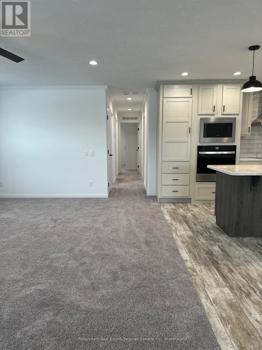 212 Spruce Drive Property Photo 14