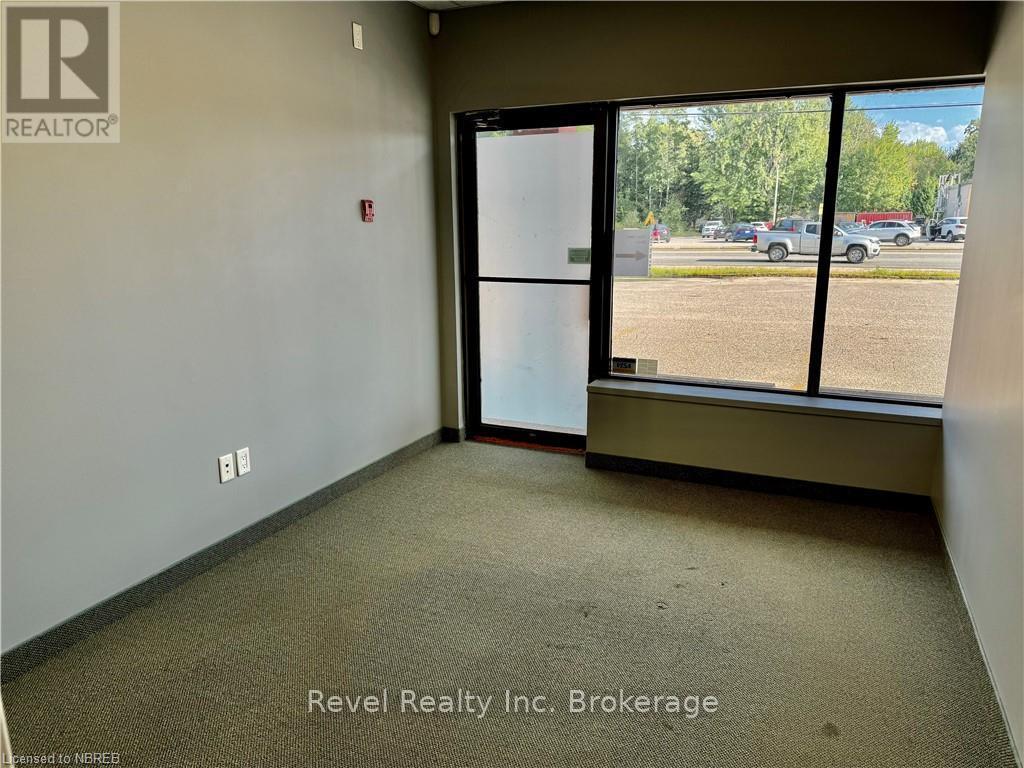 107 - 524 Lakeshore Drive Property Photo 6