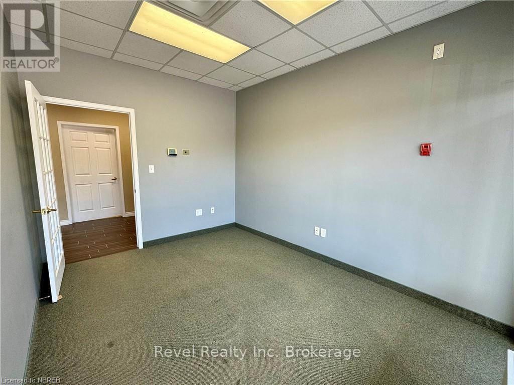 107 - 524 Lakeshore Drive Property Photo 7