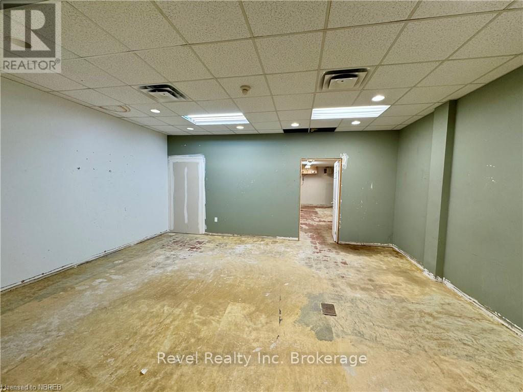 107 - 524 Lakeshore Drive Property Photo 12