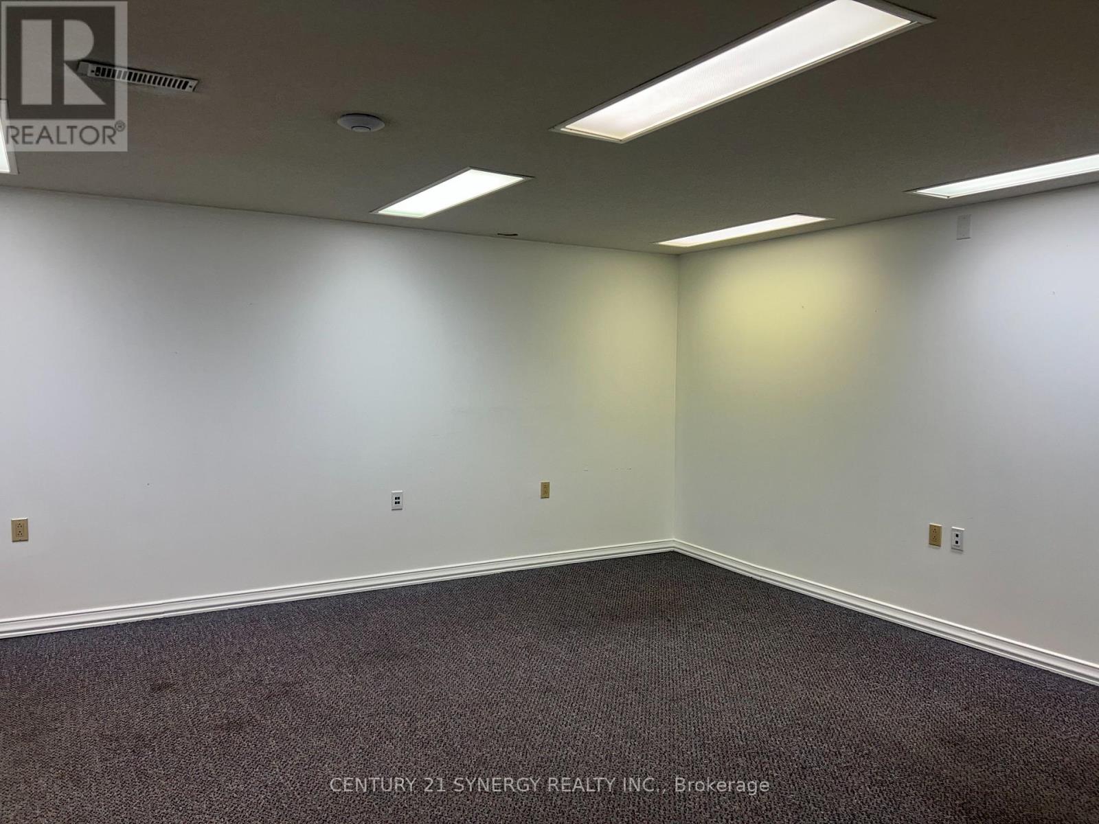 Unit E - 20 Bennett Street Property Photo 17