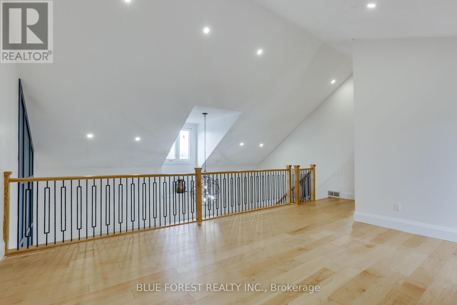 133 Oldham Street Property Photo 24