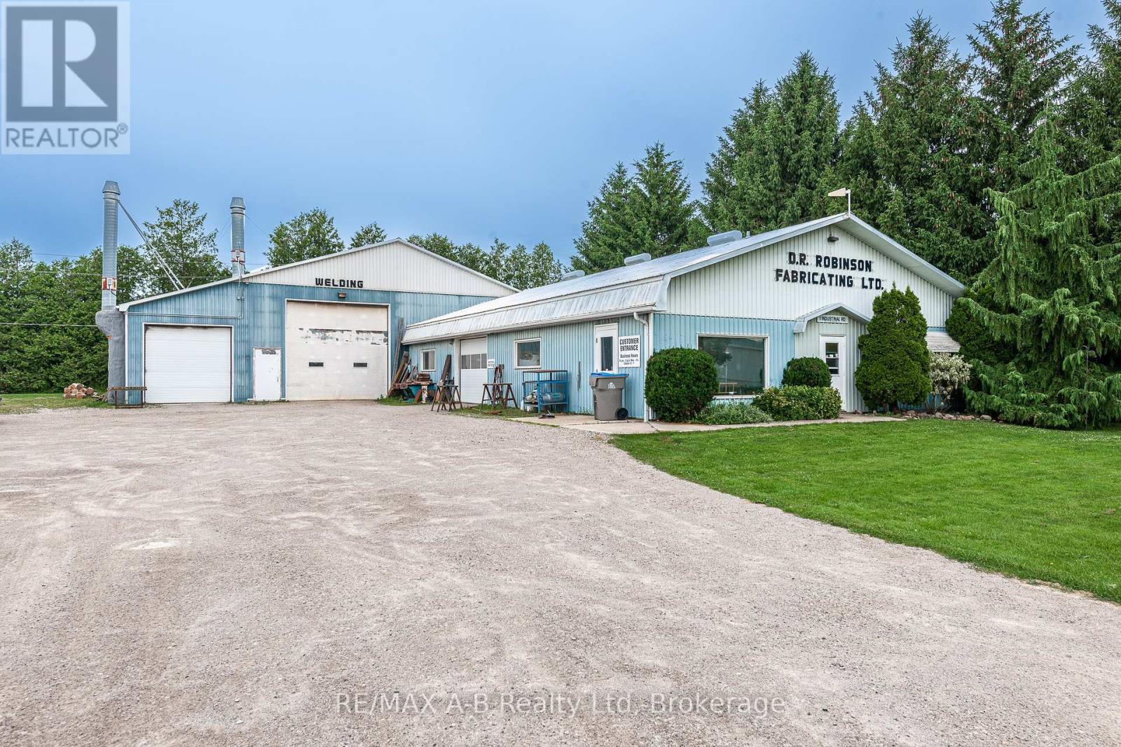 1 Industrial Road Property Photo 2