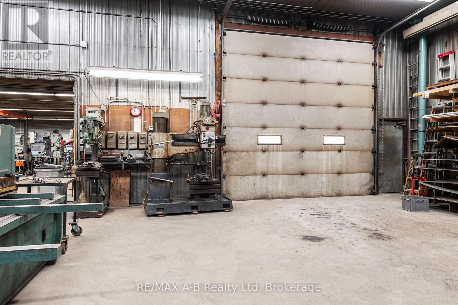 1 Industrial Road Property Photo 11