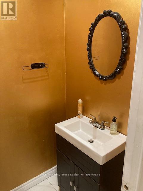 1071 2nd Avenue E Property Photo 7