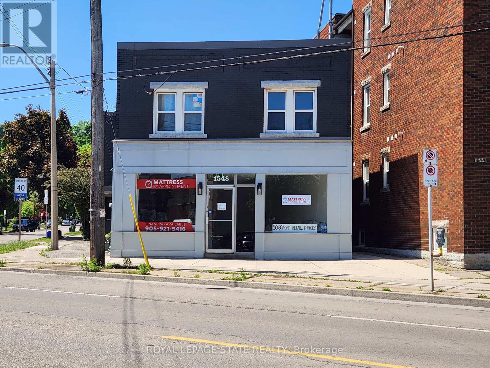 1548 King Street E Property Photo 1