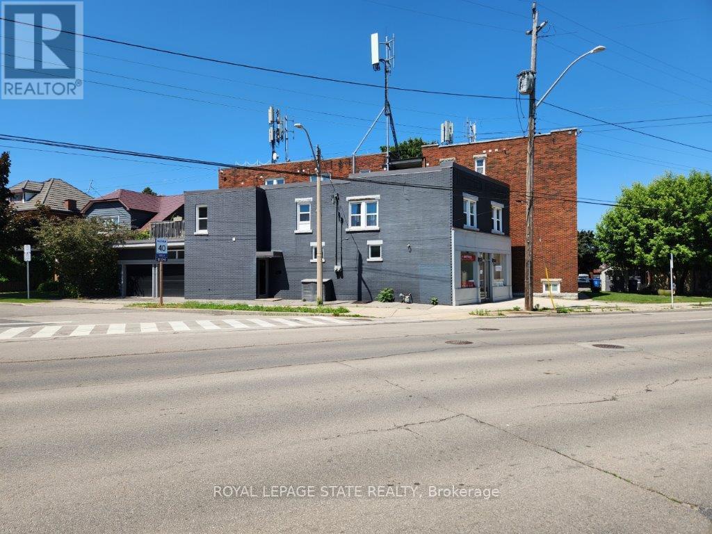 1548 King Street E Property Photo 5