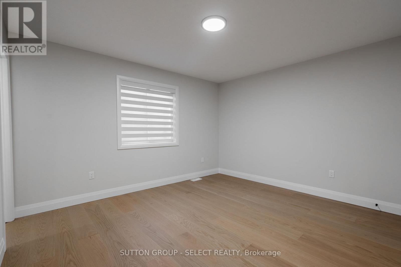 6370 Heathwoods Avenue Property Photo 23