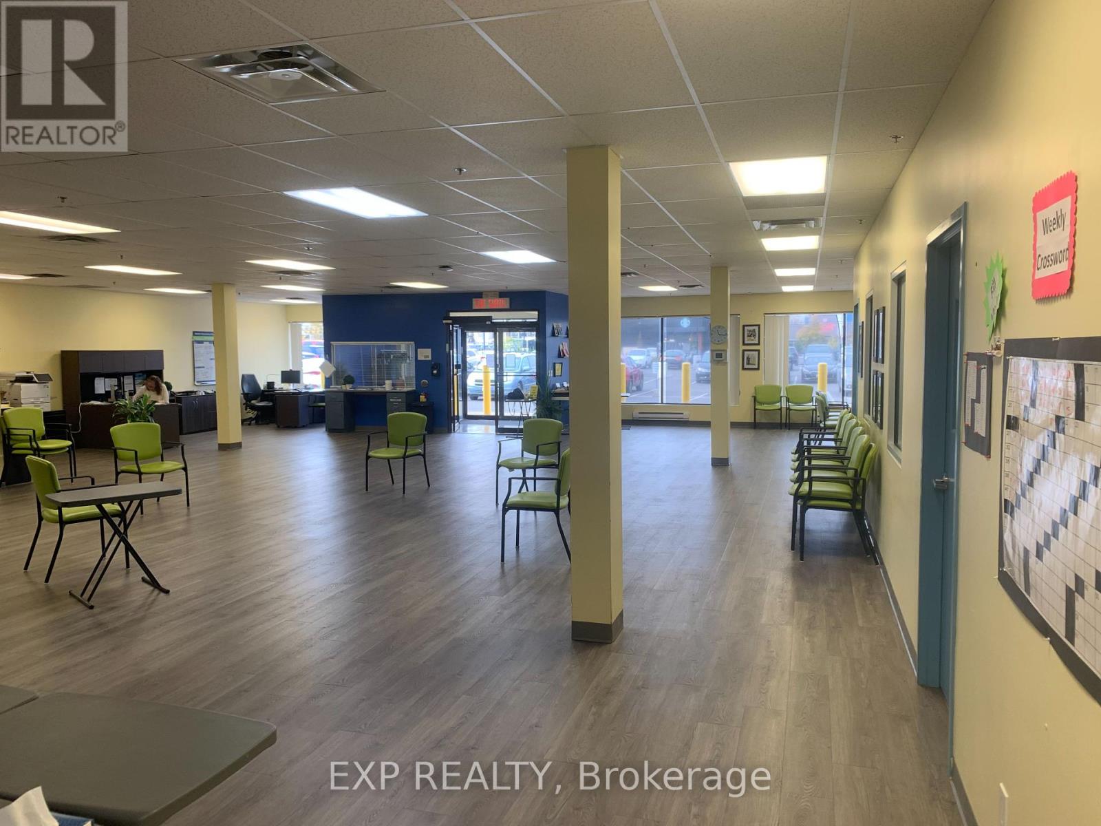 350 Ontario Street Property Photo 8