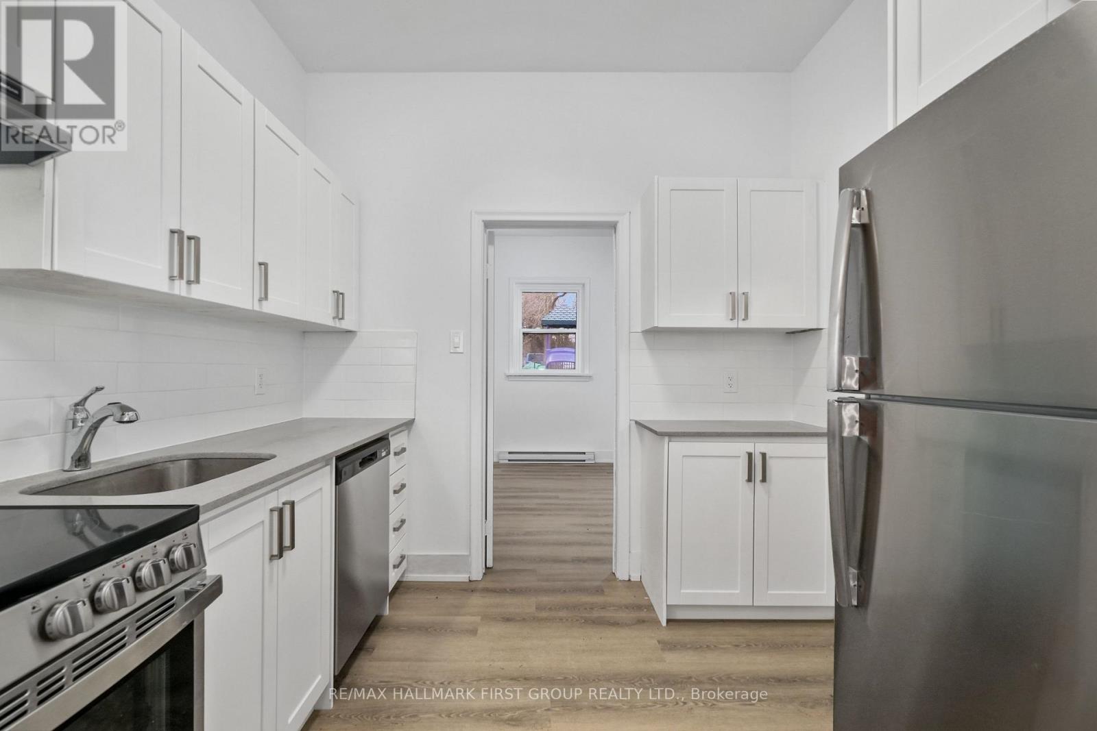 2a - 202 Green Street Property Photo 14