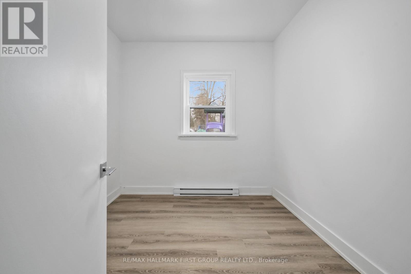2a - 202 Green Street Property Photo 20