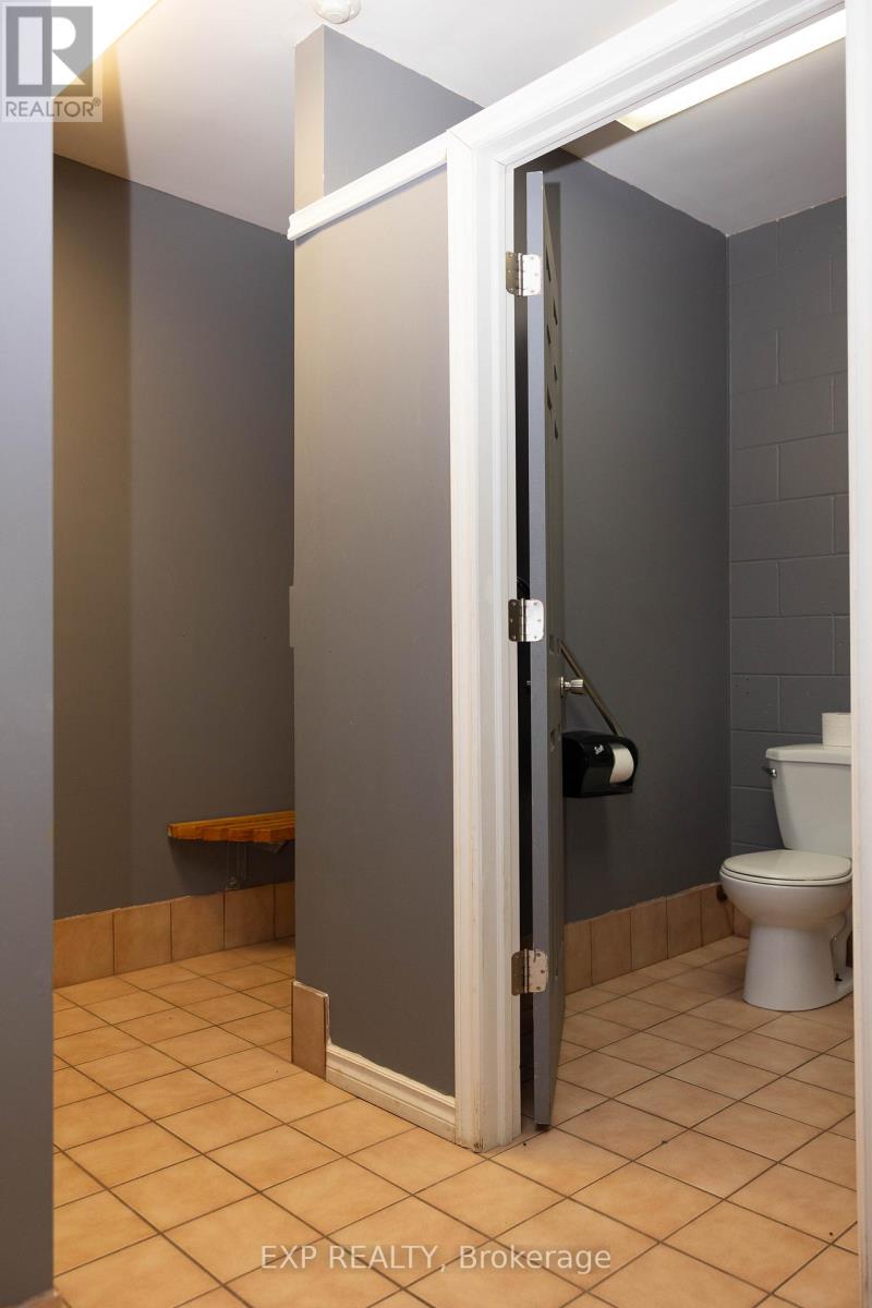 581 Cheryl Street Property Photo 11