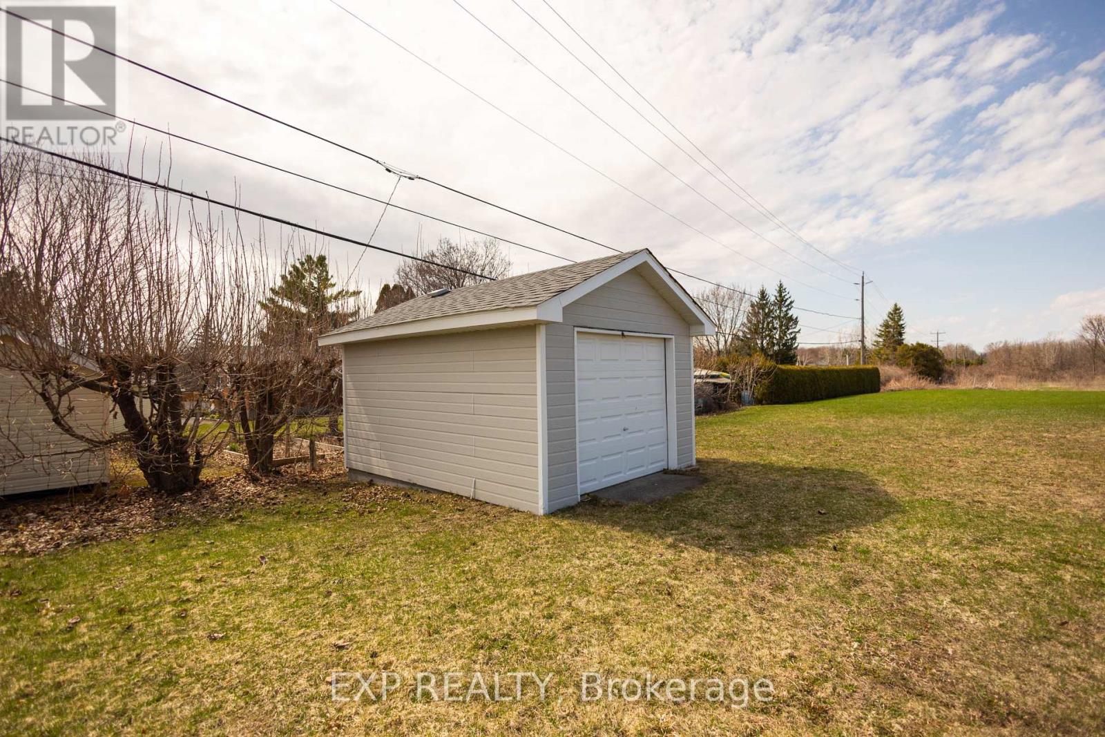 581 Cheryl Street Property Photo 29