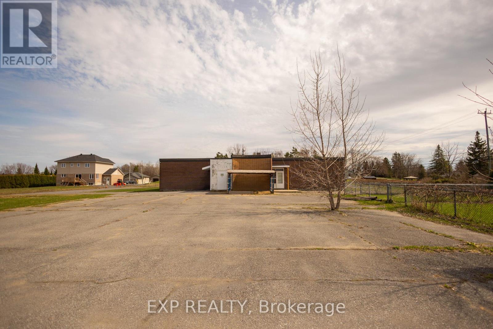581 Cheryl Street Property Photo 33