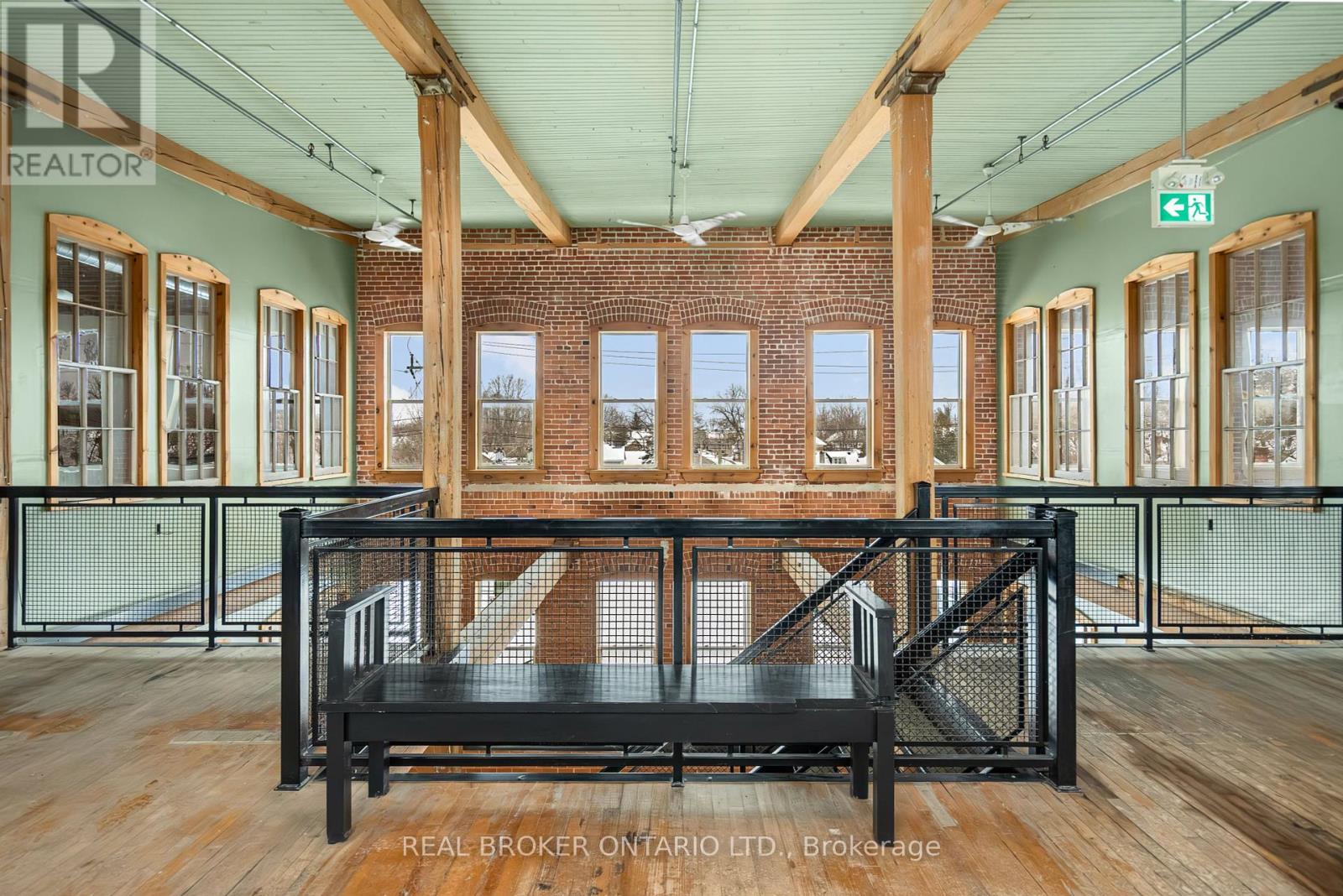 250 - 1 Sherbrooke Street E Property Photo 21