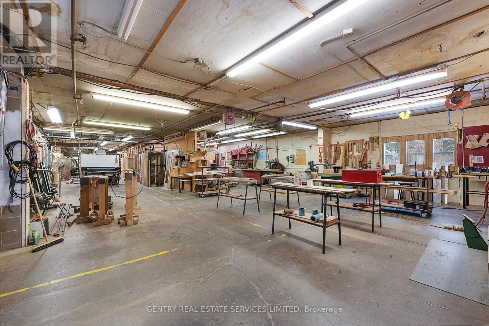 14 Conway Street Property Photo 8