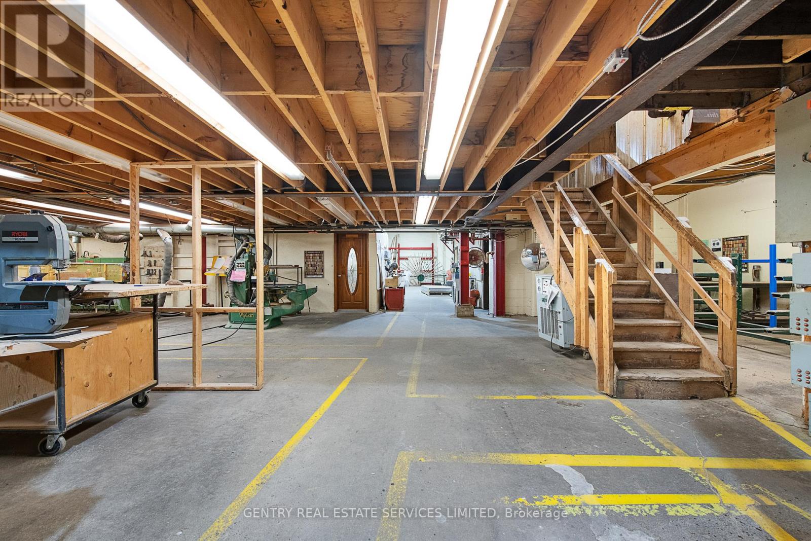 14 Conway Street Property Photo 11