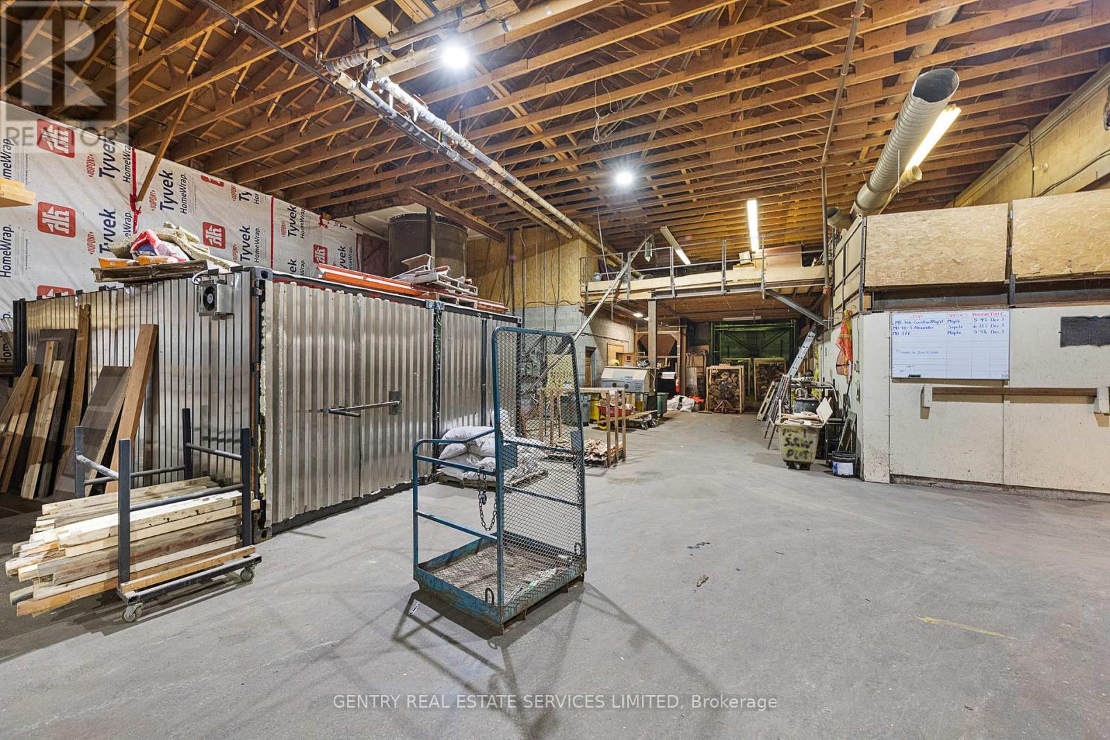14 Conway Street Property Photo 19
