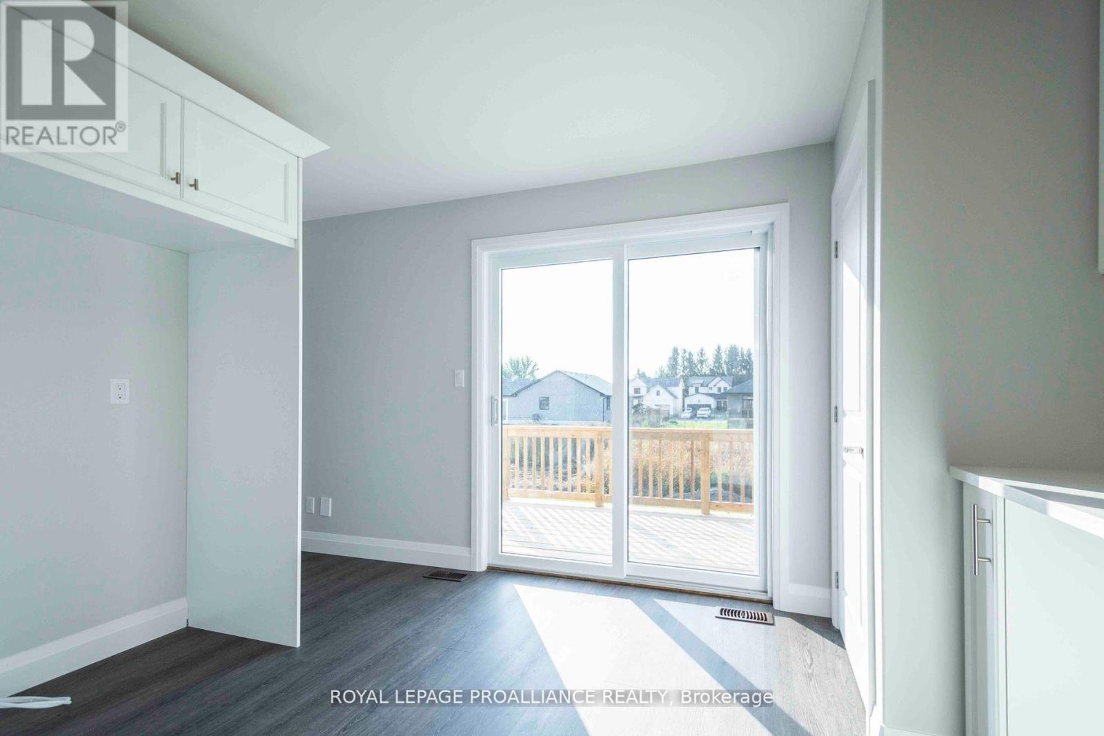 46 Mackenzie John Crescent Property Photo 8