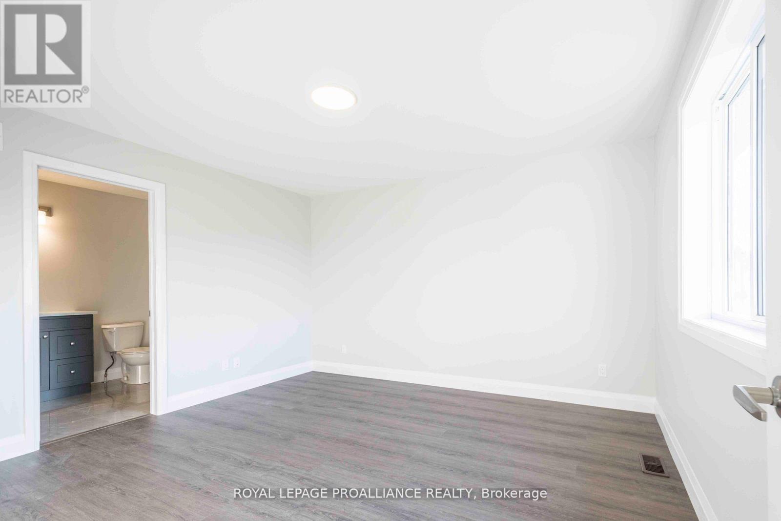46 Mackenzie John Crescent Property Photo 10