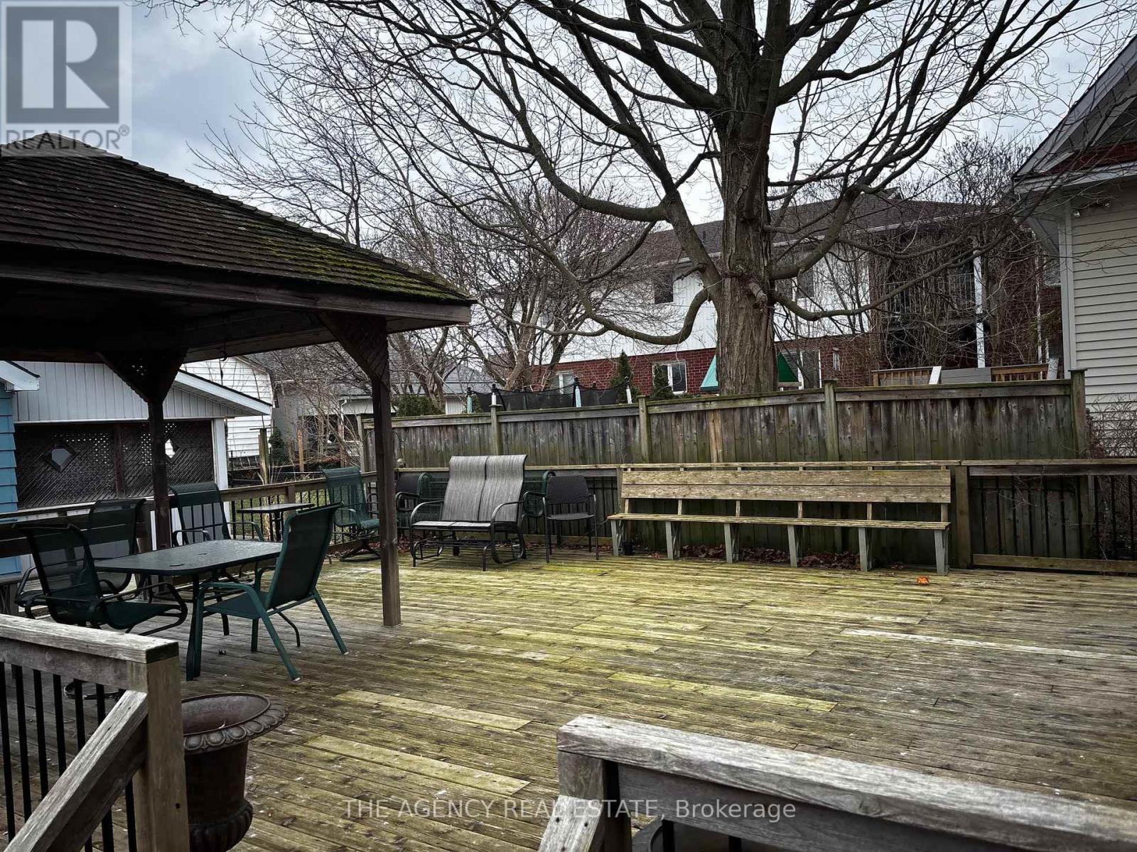 120 Rolph Street Property Photo 12