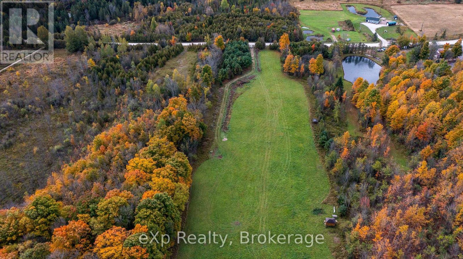 084482 6 Side Road Property Photo 15