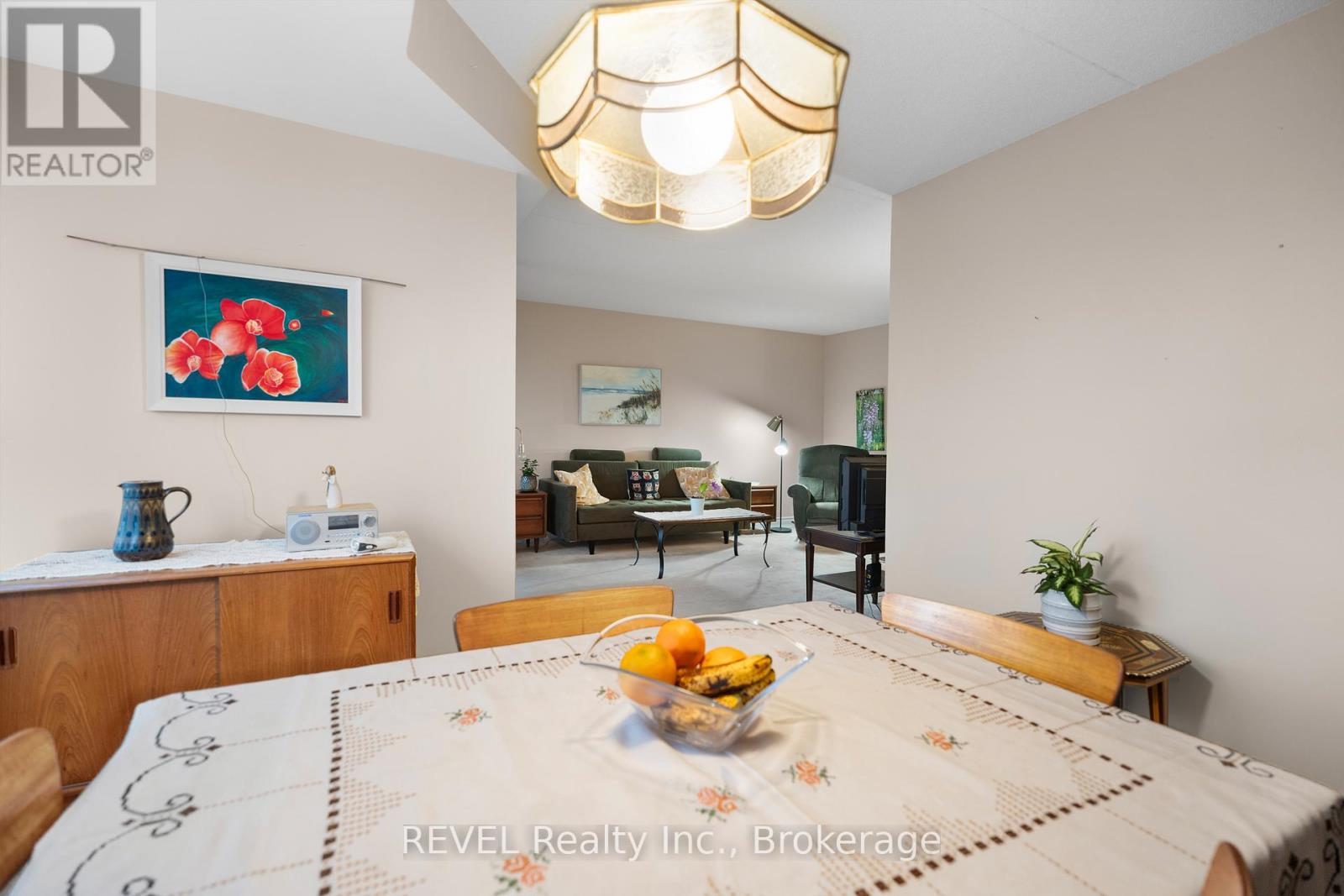 303 - 244 Lakeshore Road Property Photo 9