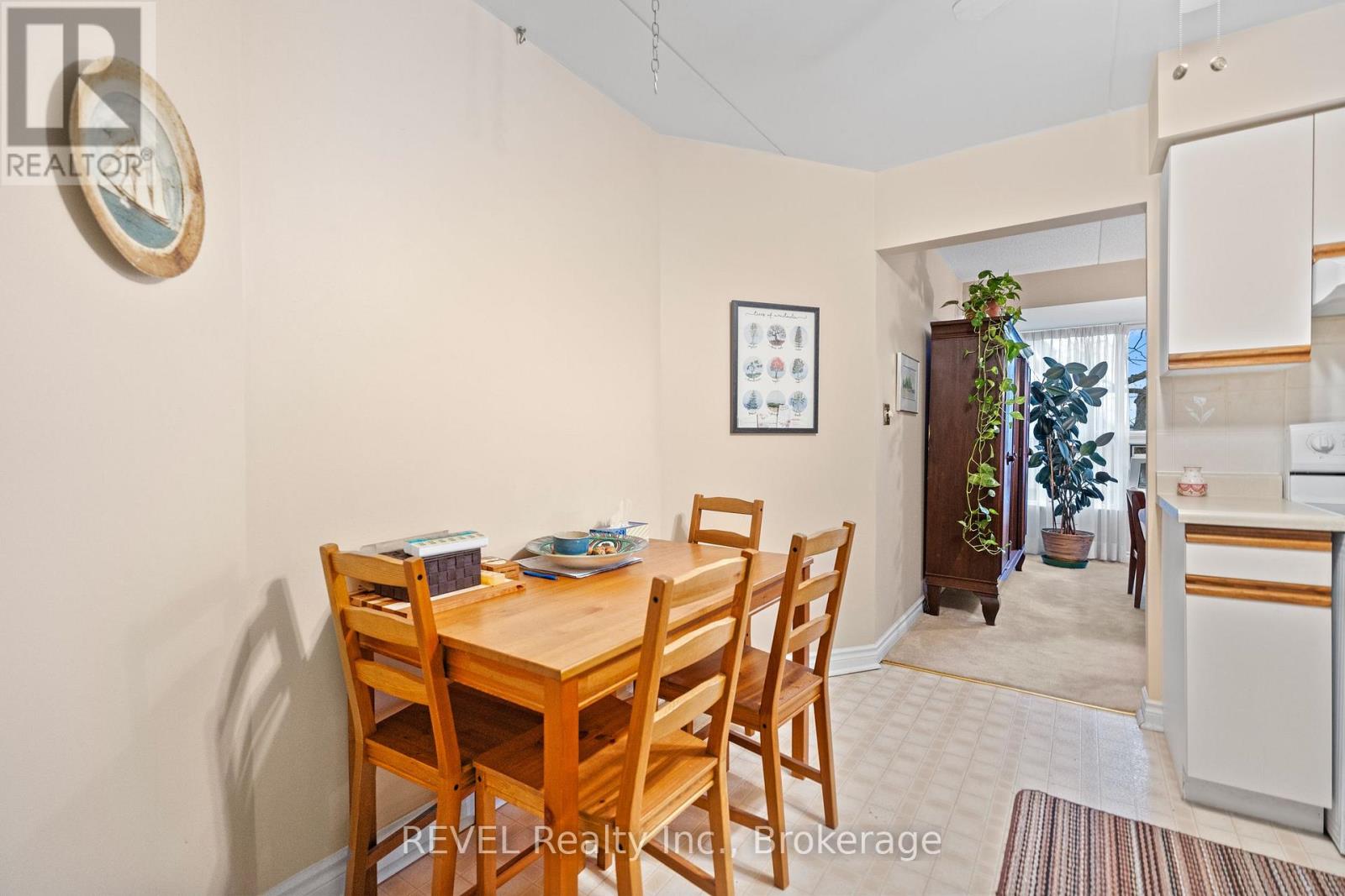303 - 244 Lakeshore Road Property Photo 16