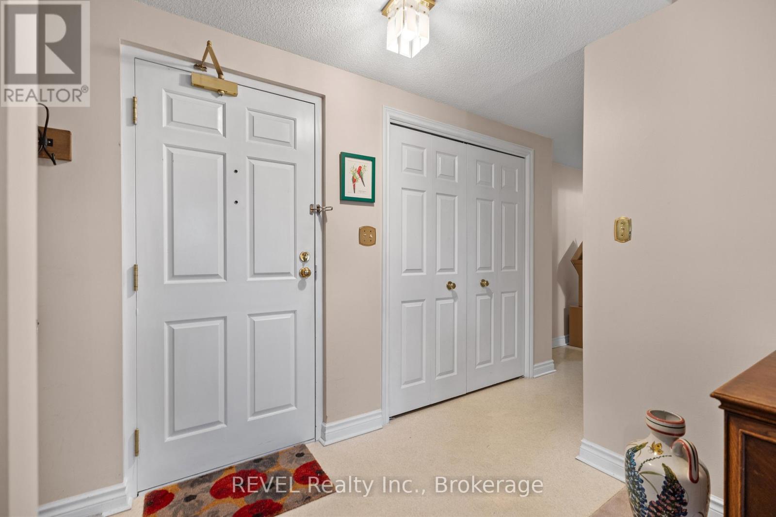 303 - 244 Lakeshore Road Property Photo 24