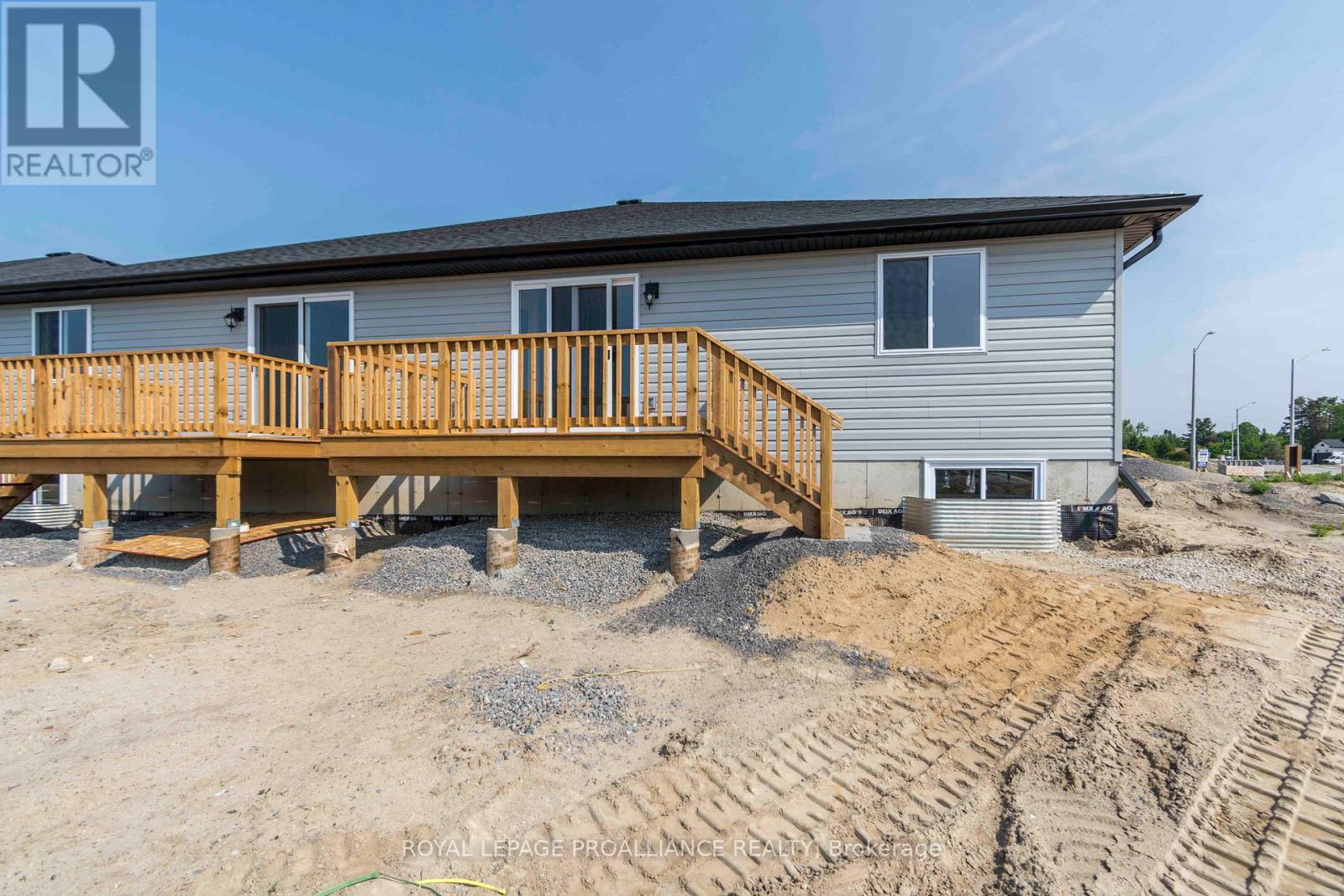 47 Mackenzie John Crescent Property Photo 21
