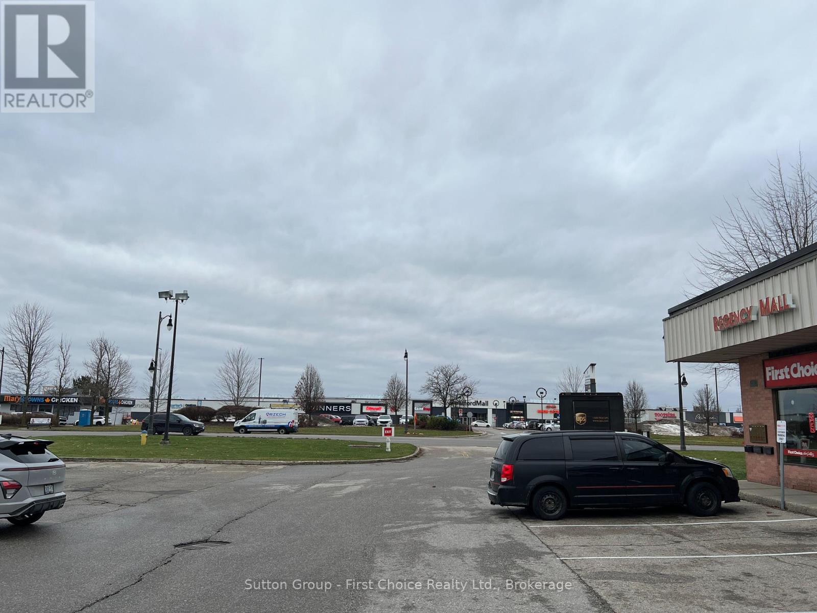 #6 - 1020 Ontario Street Property Photo 5