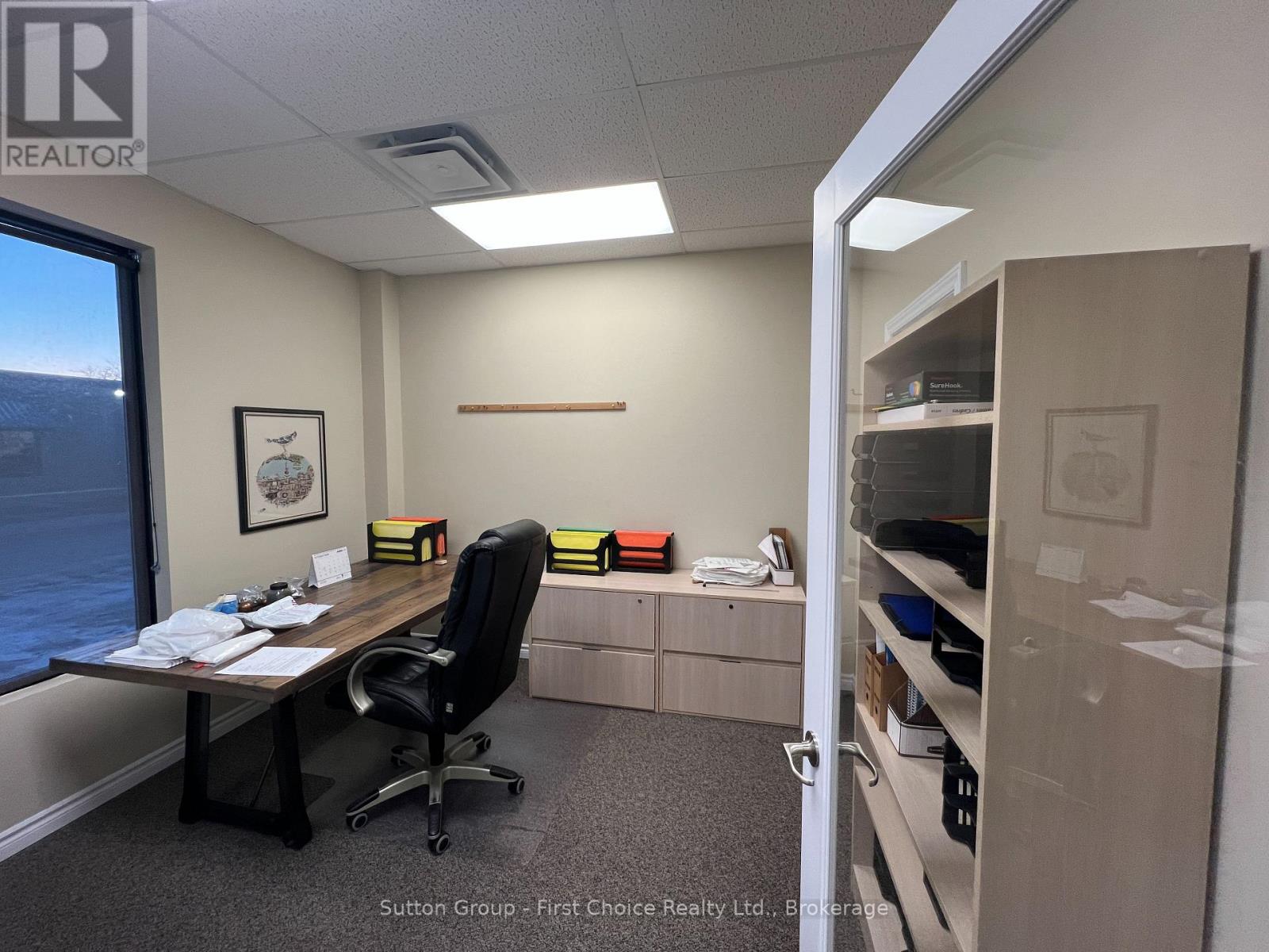 #6 - 1020 Ontario Street Property Photo 10
