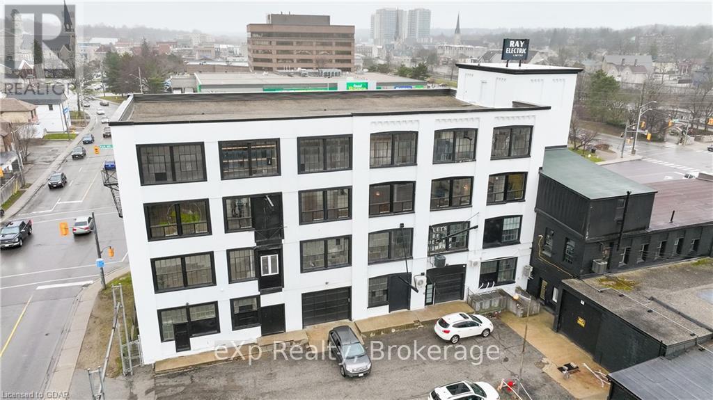 401 - 20 Park Hill Road E Property Photo 4