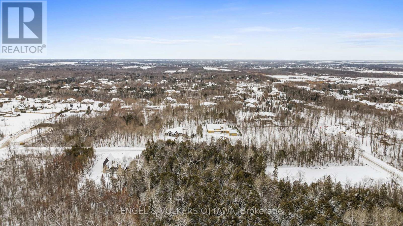 2331 Kilchurn Terrace Property Photo 7