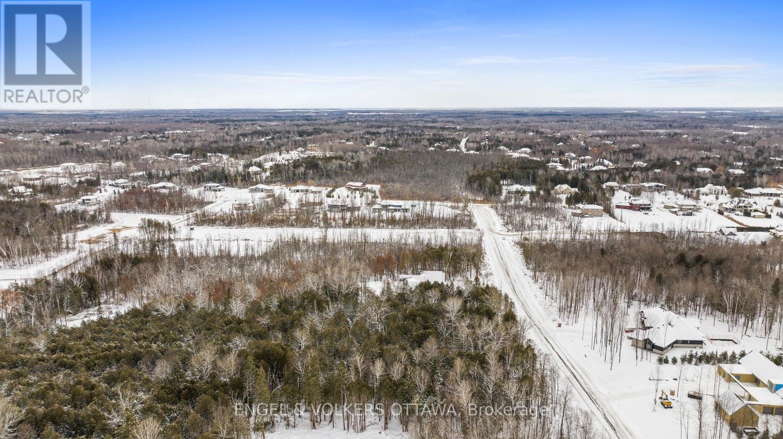 2331 Kilchurn Terrace Property Photo 8