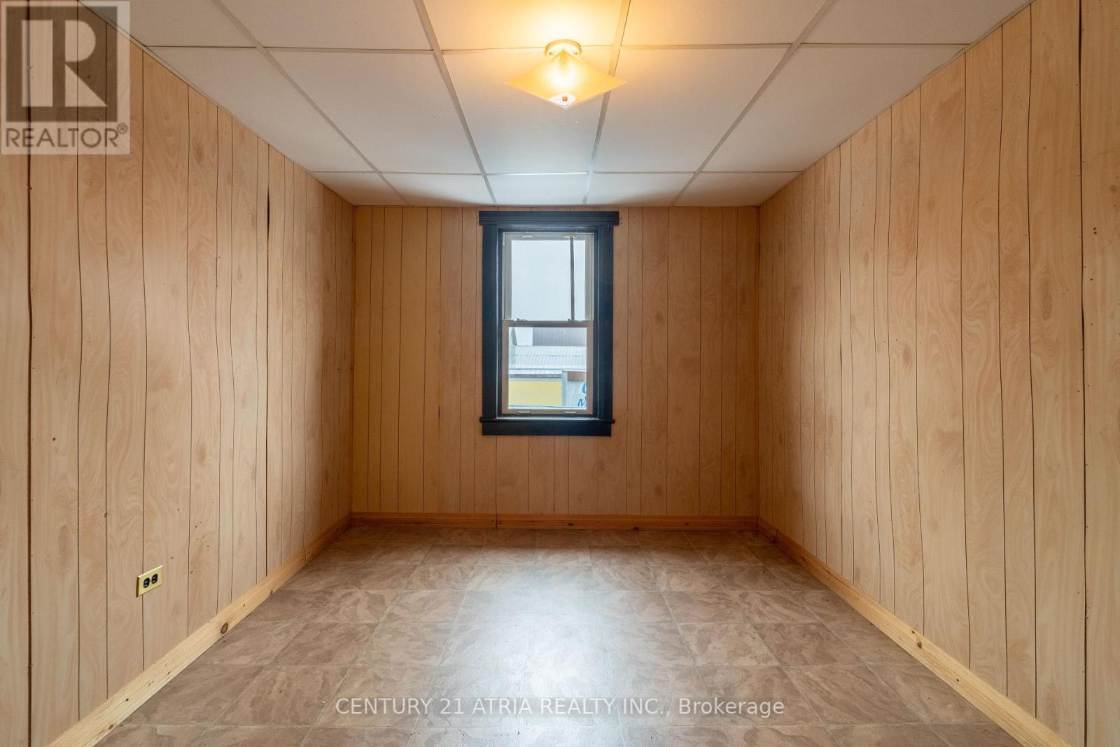 205 Imperial Street Property Photo 23