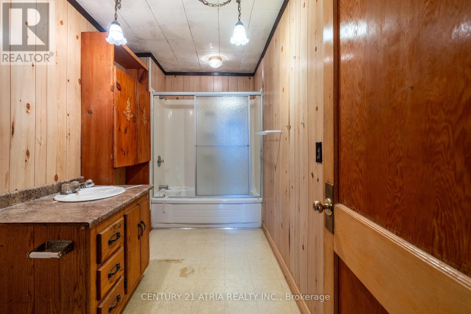 205 Imperial Street Property Photo 26