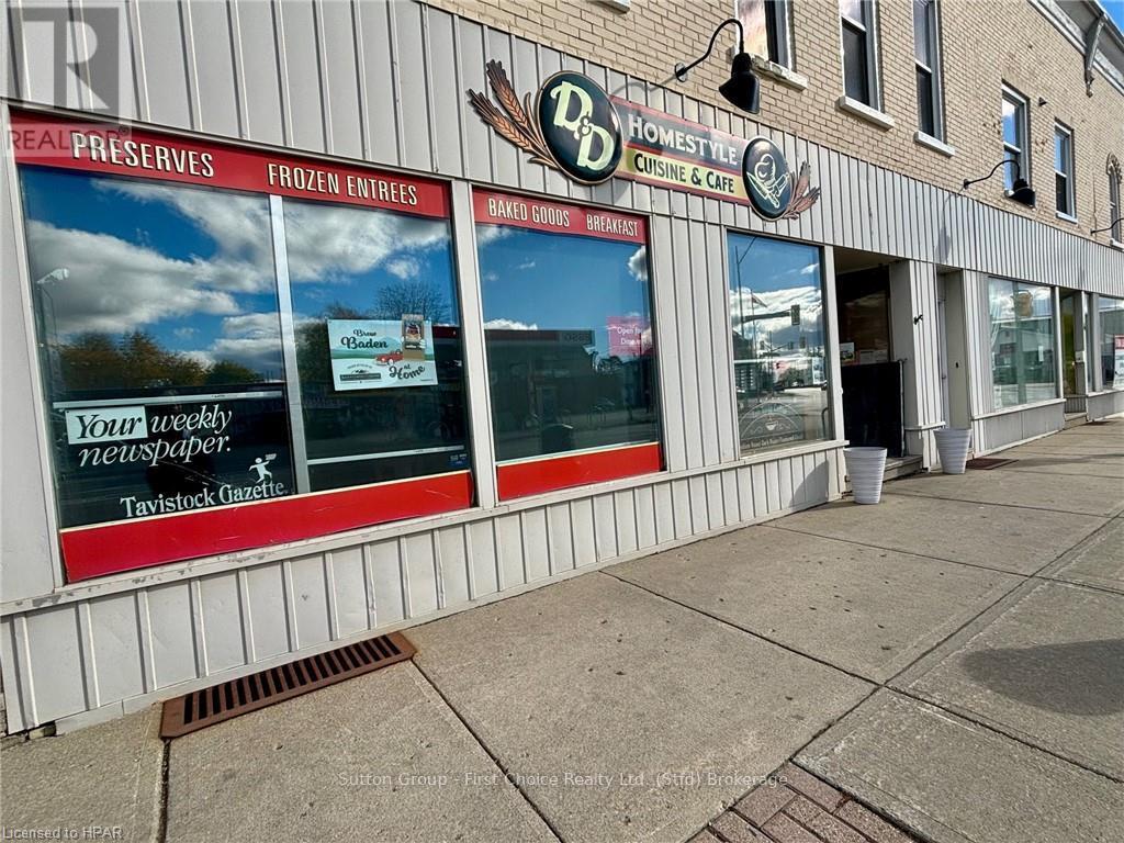 8 Woodstock Street N Property Photo 1