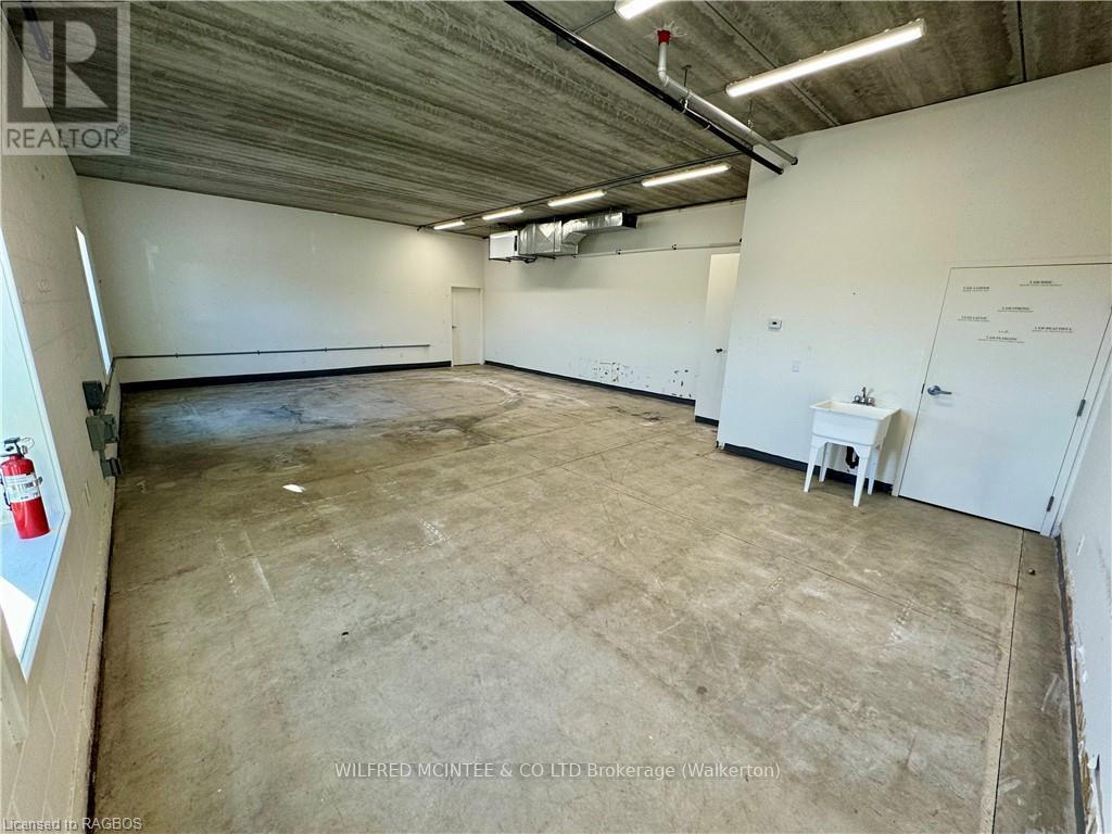 2 - 15 Ontario Road Property Photo 5