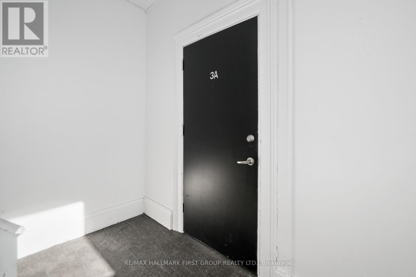 3a - 202 Green Street Property Photo 6