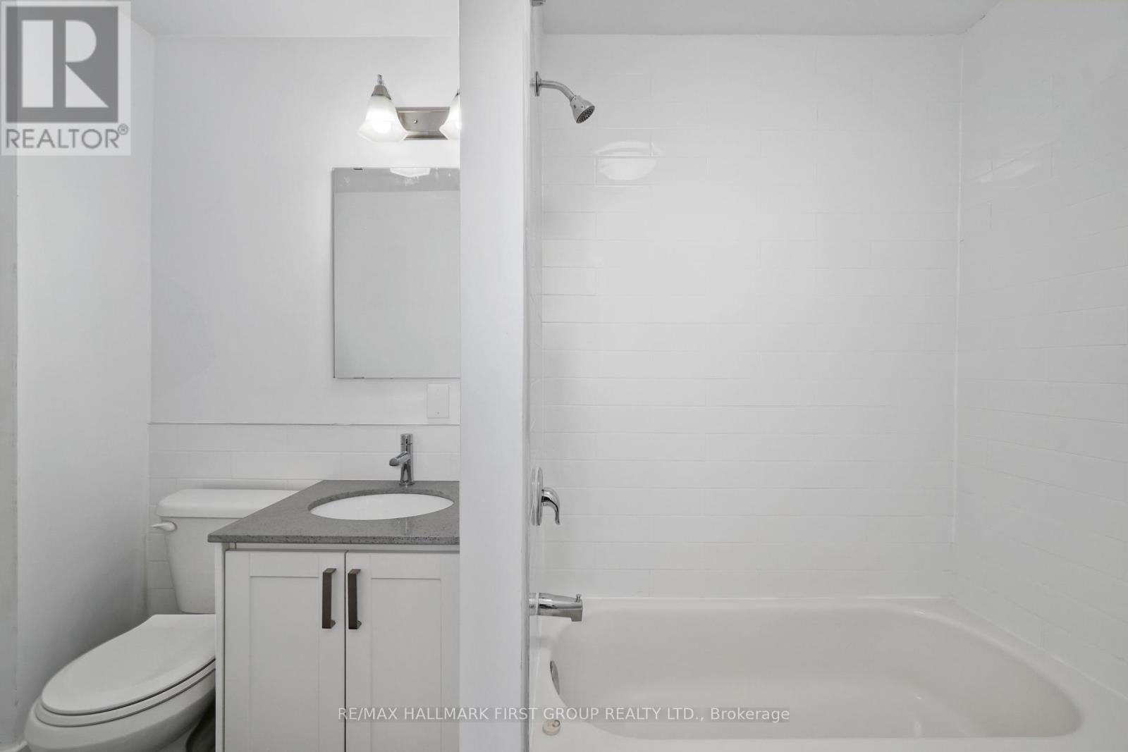 3a - 202 Green Street Property Photo 24