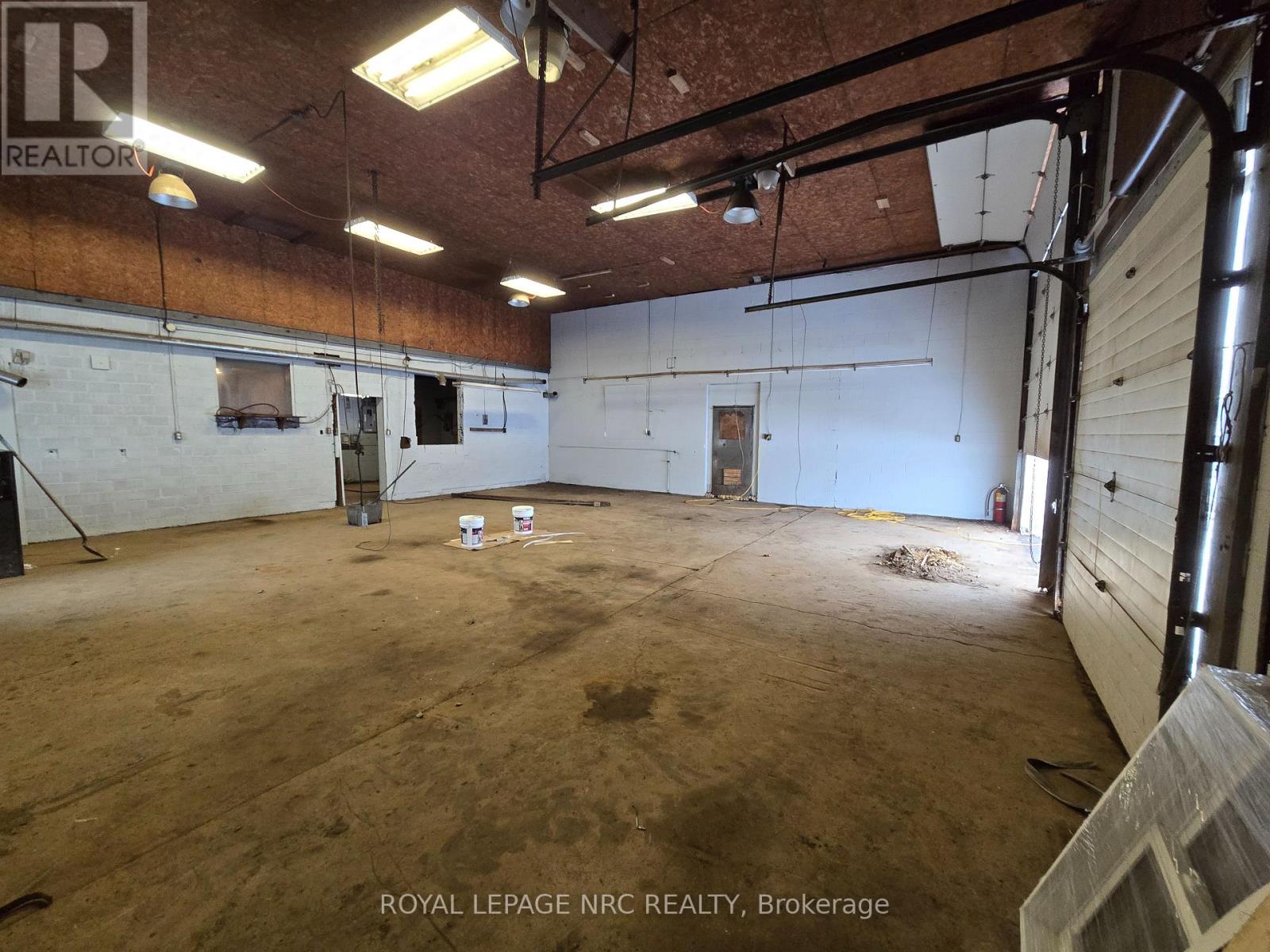 4 - 309 Walden Boulevard Property Photo 3